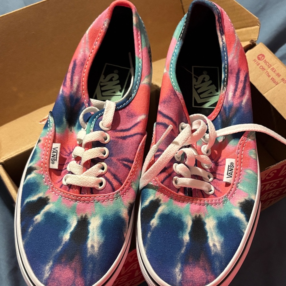 Vans Women's Multicolor Tie-Dye Sneakers